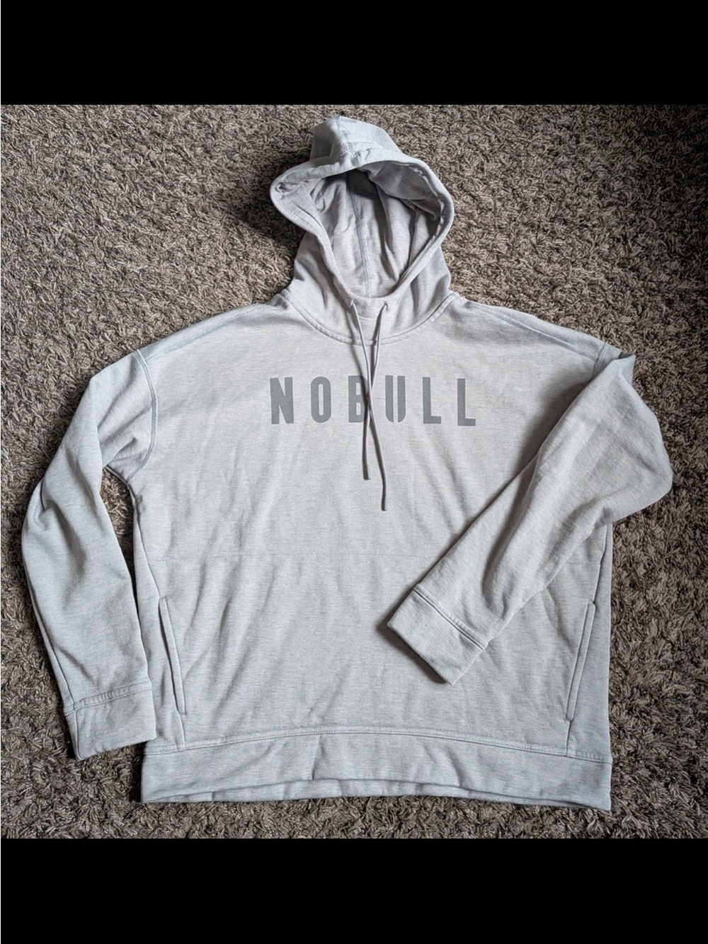 NOBULL Legacy woman’s Light Gray Hoodie